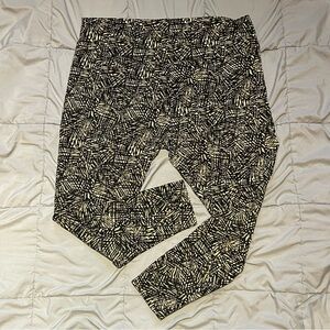 Soft Surroundings Green/Black/Grey Leggings